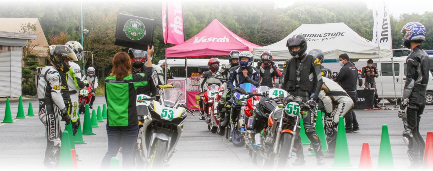 ２りんかん 2022年10月15日開催 筑波サーキット コース1000体験走行会
