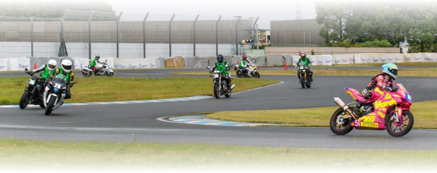 ２りんかん 2022年10月15日開催 筑波サーキット コース1000体験走行会