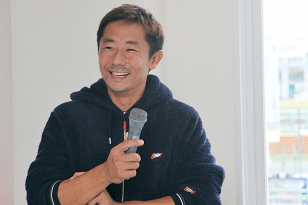 全日本ロードレース選手権J−GP2クラスに参戦中の関口太郎選手