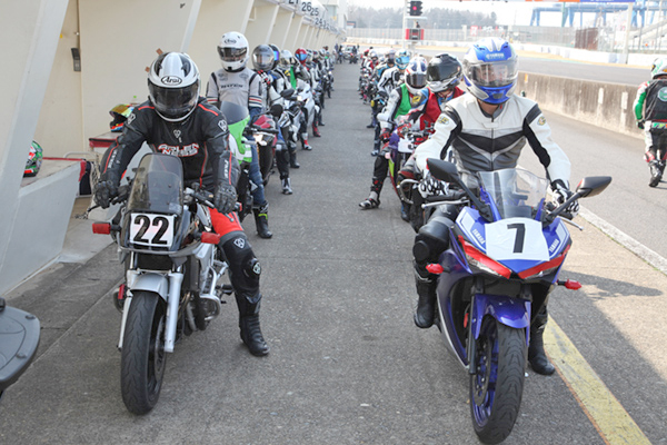 2りんかん 2022年3月11日開催 筑波サーキット コース2000体験走行会 レポート