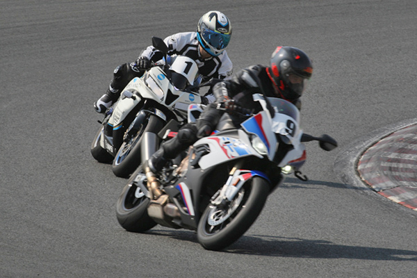 2りんかん 2022年3月11日開催 筑波サーキット コース2000体験走行会 レポート