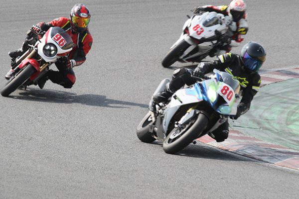 2りんかん 2022年3月11日開催 筑波サーキット コース2000体験走行会 レポート