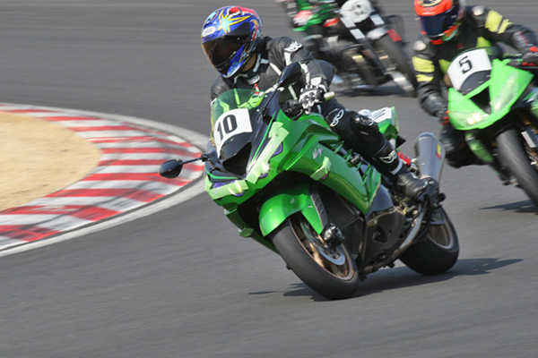 2りんかん 2022年3月11日開催 筑波サーキット コース2000体験走行会 レポート