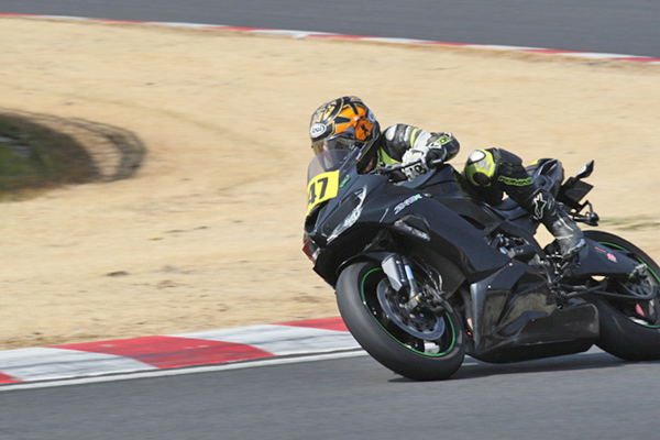 2りんかん 2022年3月11日開催 筑波サーキット コース2000体験走行会 レポート