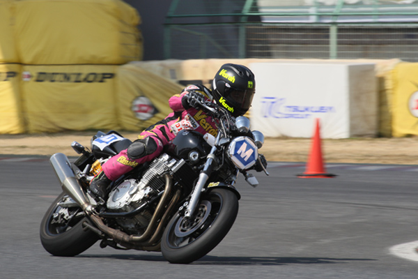 2りんかん 2022年3月11日開催 筑波サーキット コース2000体験走行会 レポート