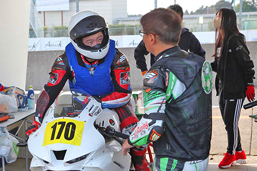 ２りんかん 2023年11月16日開催 筑波サーキット コース2000体験走行会 レポート