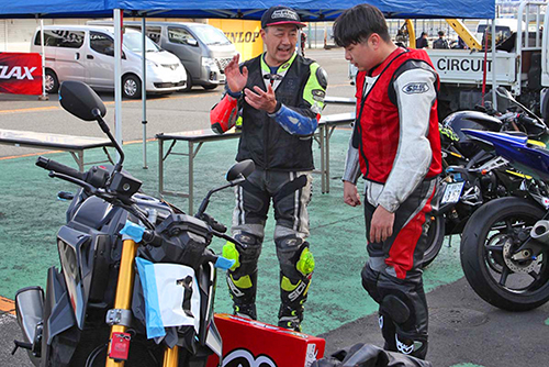 ２りんかん 2023年11月16日開催 筑波サーキット コース2000体験走行会