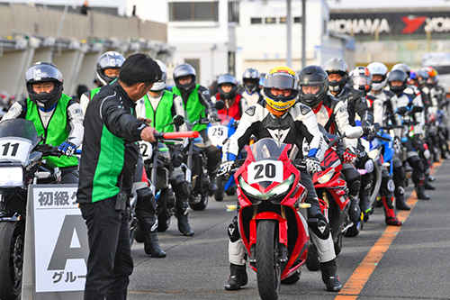２りんかん 2023年11月16日開催 筑波サーキット コース2000体験走行会