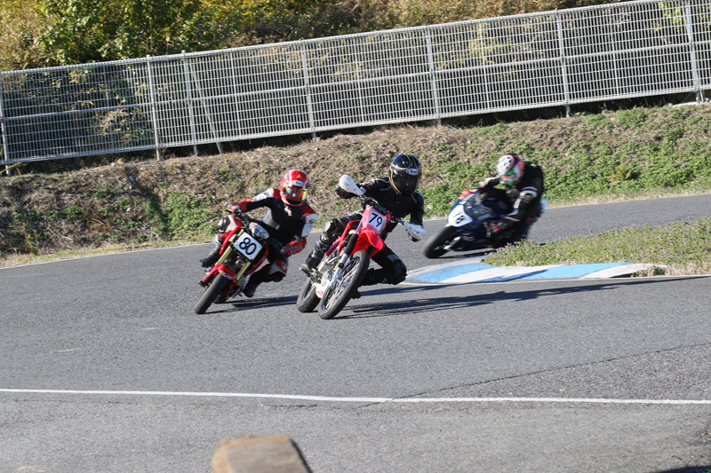 2りんかん 2024年11月30日開催 弐輪道CUP ミニバイク耐久レースフォトレポート
