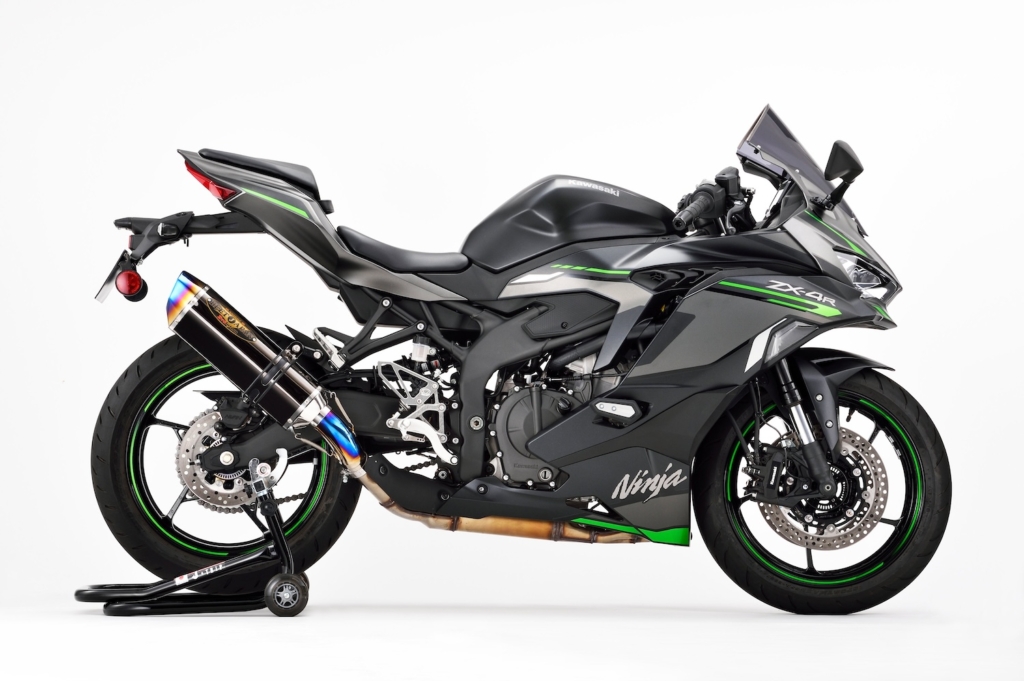 Ninja ZX4R-SlipOnマフラー BEET
