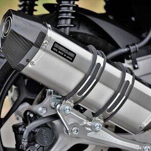 バイク用品専門店2りんかん