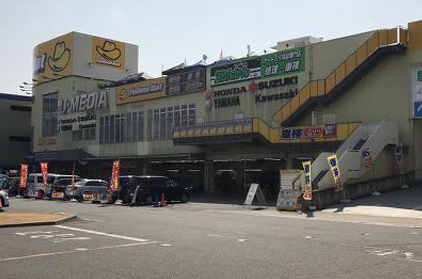 レンタルバイク新山下店