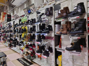 高松_２りんかん_香川_坂出市_さぬき市_木田郡_三木町_綾歌郡_綾川町_仲多度郡_まんのう町_美馬市_岡山_玉野市_香川郡_直島町_小豆郡_土庄町_小豆島町_徳島_ブーツ_厚底_シューズ